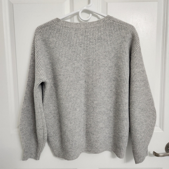 The Curated - The Chunky Crew Cashmere Sweater - Picture 2 of 4